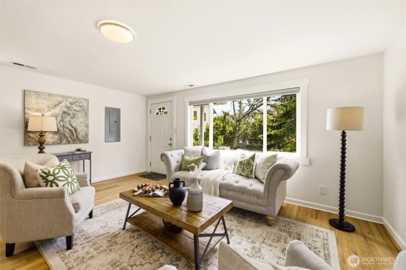 Property photo for 2722 Ne Blakeley Street, Seattle photo 10