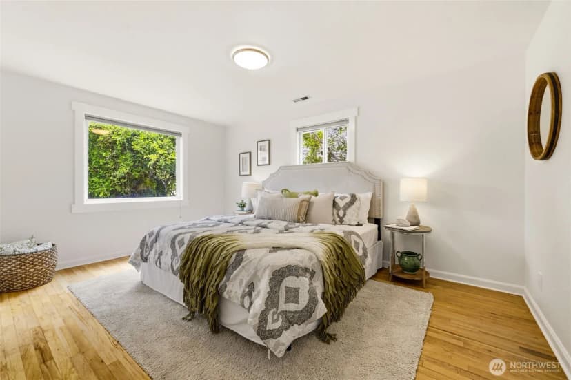 Property photo for 2722 Ne Blakeley Street, Seattle photo 17