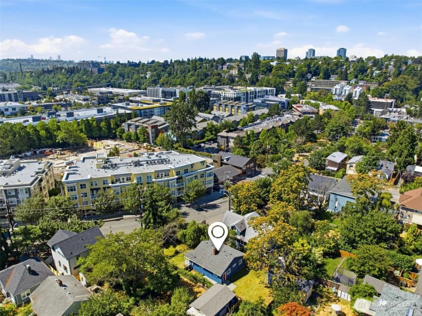 Property photo for 2722 Ne Blakeley Street, Seattle photo 39