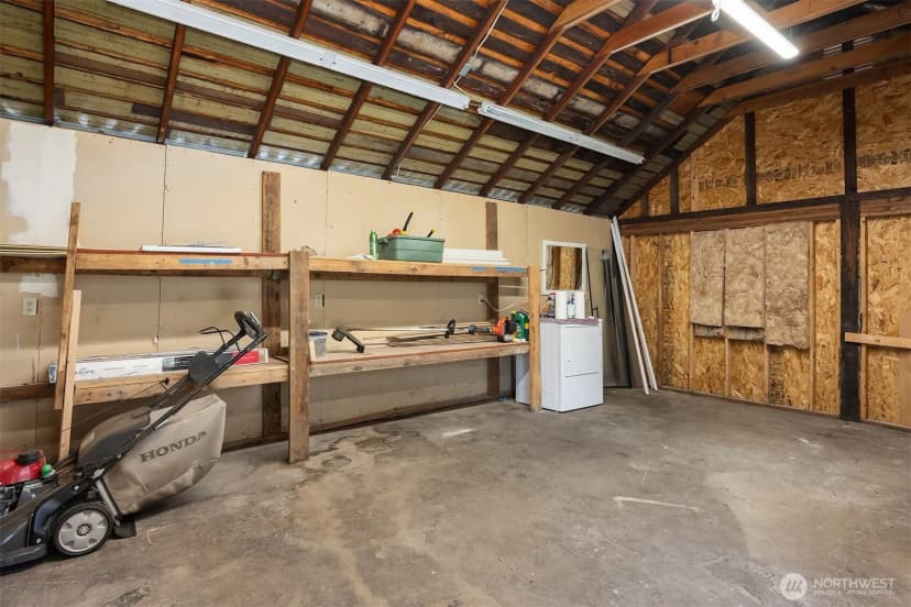 Property photo for 251 Meadow Avenue N, Renton photo 27
