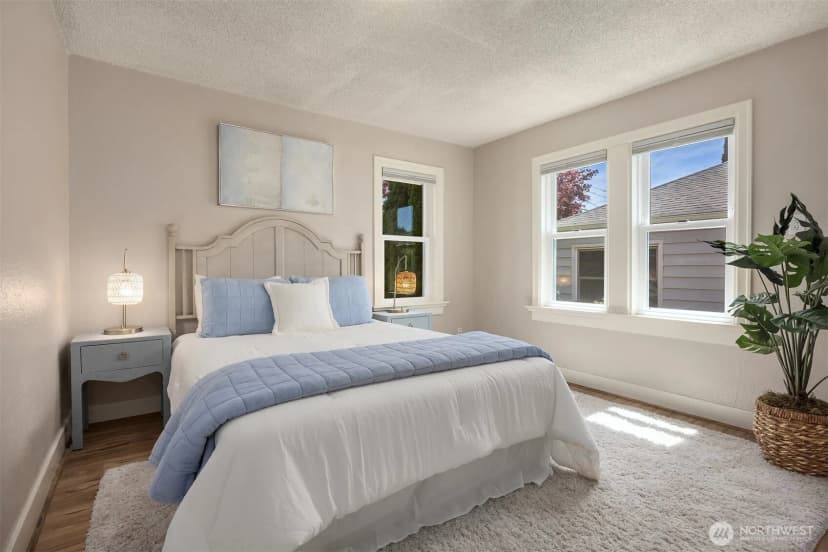 Property photo for 251 Meadow Avenue N, Renton photo 9