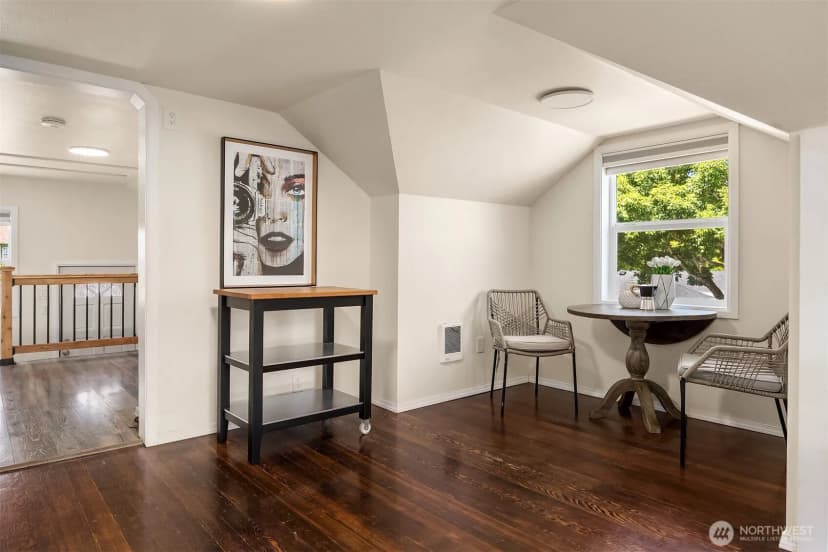 Property photo for 251 Meadow Avenue N, Renton photo 19