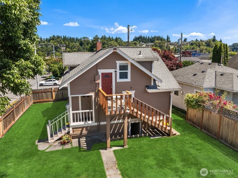 Property photo for 251 Meadow Avenue N, Renton photo 22