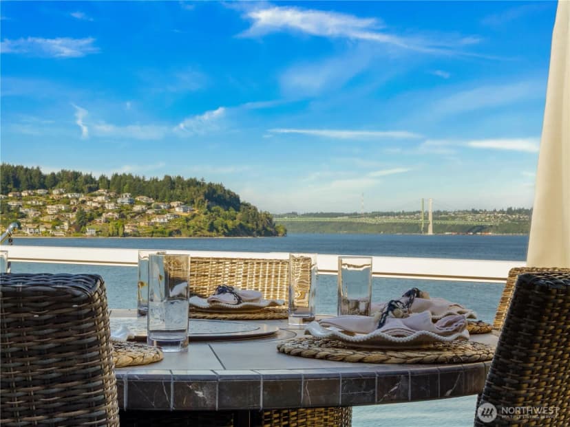 Property photo for 969 12th Avenue, Fox Island
