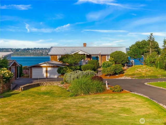 Property photo for 969 12th Avenue, Fox Island photo 4