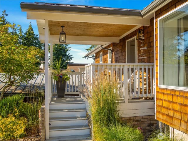 Property photo for 969 12th Avenue, Fox Island photo 5