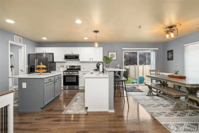 Property photo for 6833 Desperado Drive Se, Tumwater photo 4