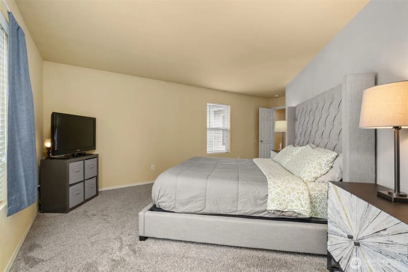 Property photo for 6833 Desperado Drive Se, Tumwater photo 18