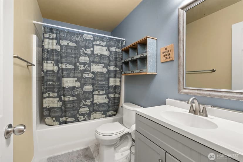 Property photo for 6833 Desperado Drive Se, Tumwater photo 24