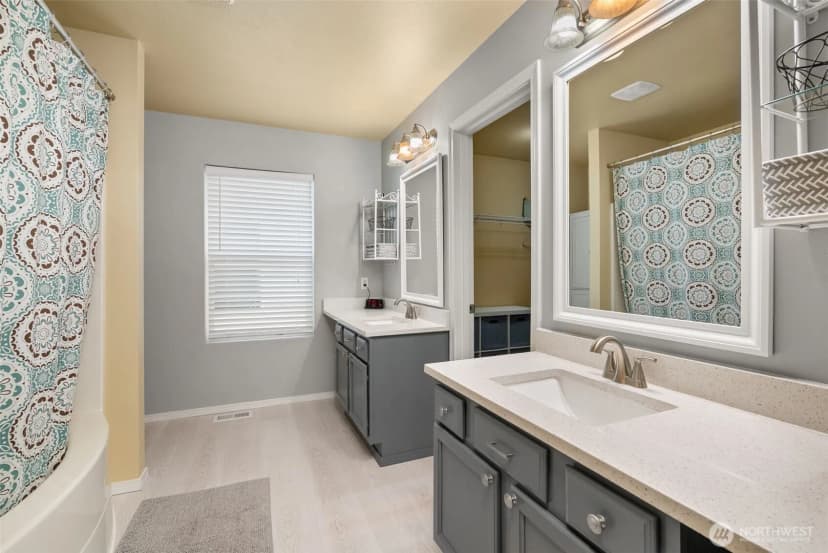 Property photo for 6833 Desperado Drive Se, Tumwater photo 19