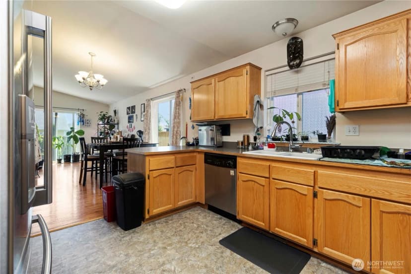 Property photo for 1379 Ne Big Berry Loop, Oak Harbor photo 19