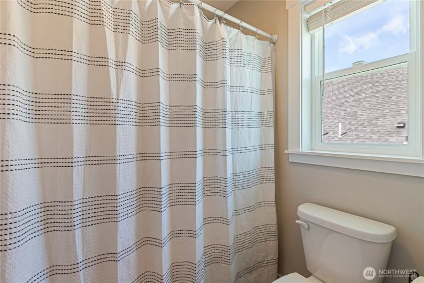Property photo for 814 Rye Ct., Lynden photo 31