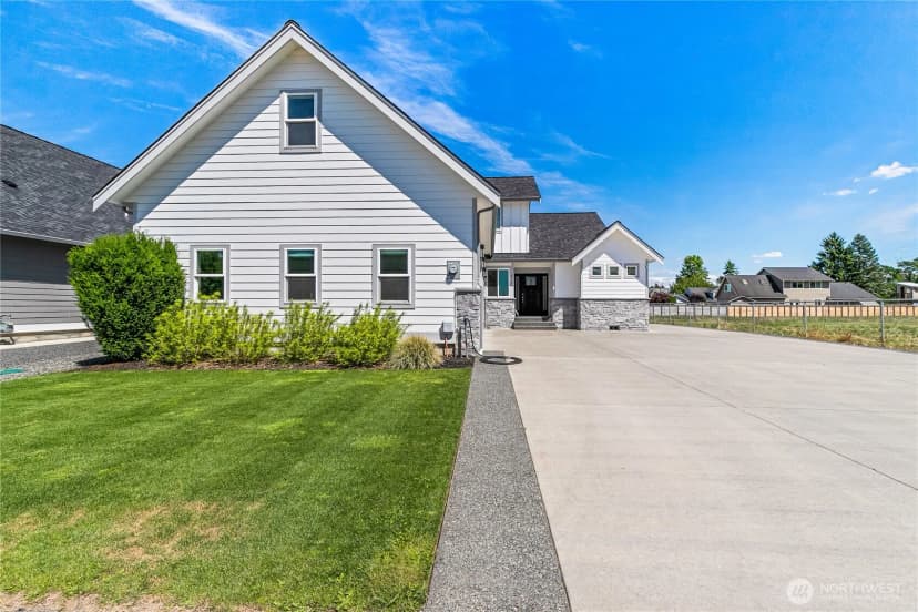 Property photo for 814 Rye Ct., Lynden photo 4