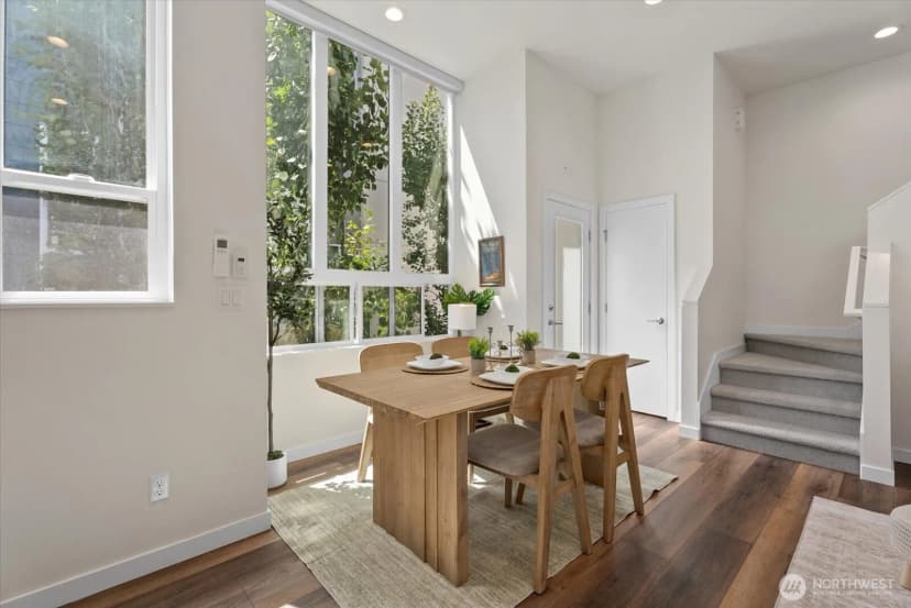 Property photo for 513 S Sullivan Street, Seattle photo 11