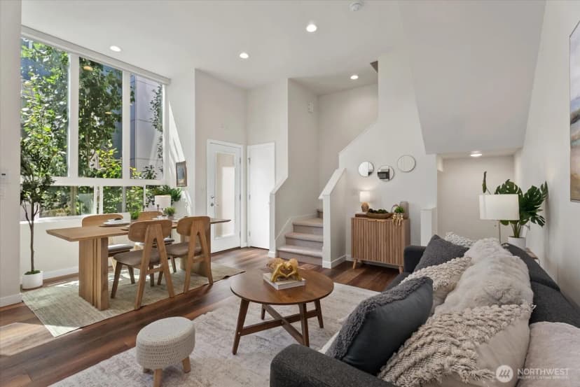 Property photo for 513 S Sullivan Street, Seattle photo 9