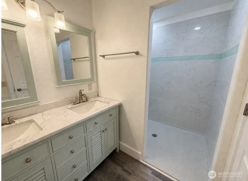 Property photo for 105 22nd Street Ne, Long Beach photo 16