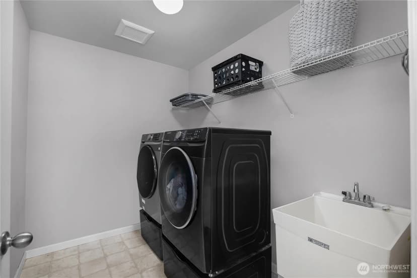 Property photo for 4238 Campus Drive Ne, Lacey photo 26