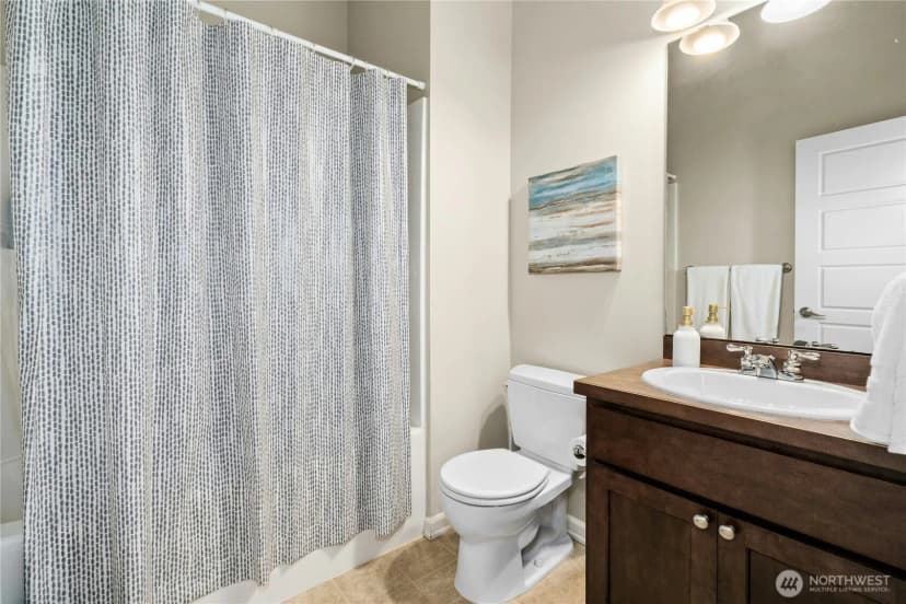 Property photo for 5080 163rd Place Se, Bellevue photo 25