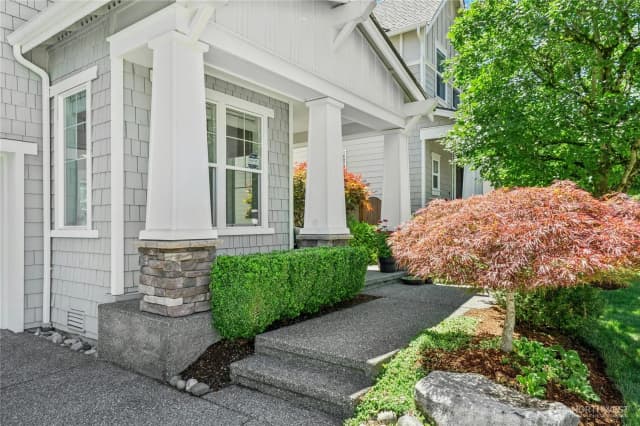 Property photo for 5080 163rd Place Se, Bellevue