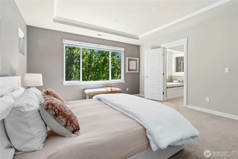 Property photo for 5080 163rd Place Se, Bellevue photo 17