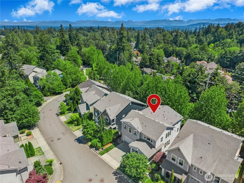 Property photo for 5080 163rd Place Se, Bellevue photo 35