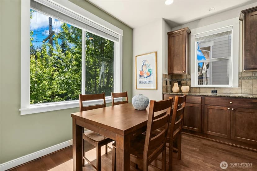 Property photo for 5080 163rd Place Se, Bellevue photo 14