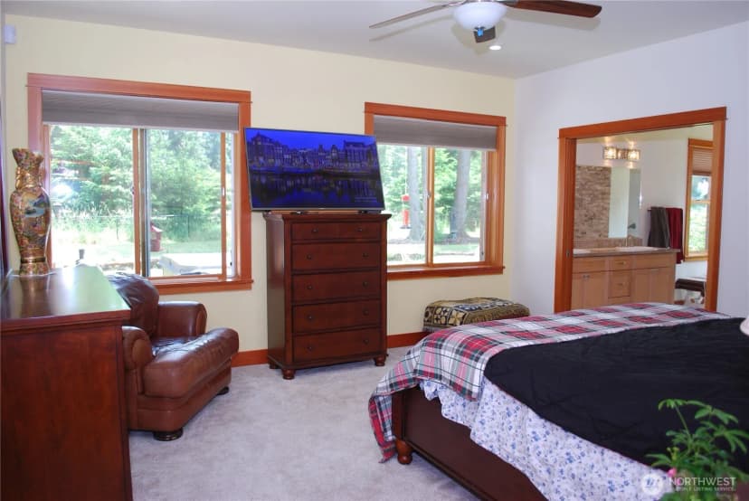 Property photo for 11310 Harris Rd Se, Yelm photo 19