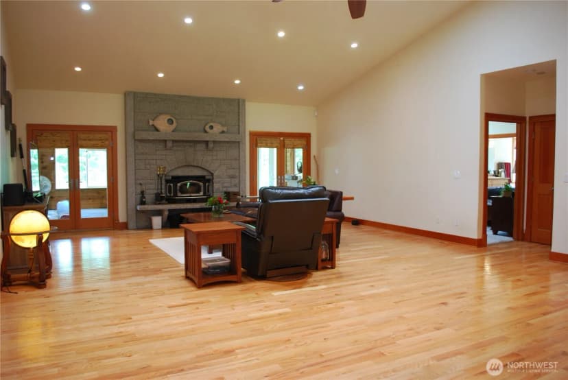 Property photo for 11310 Harris Rd Se, Yelm photo 18