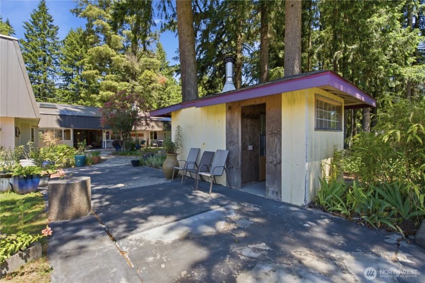 Property photo for 3050 Se Mullenix Road, Port Orchard photo 37