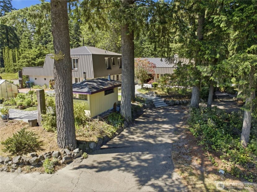Property photo for 3050 Se Mullenix Road, Port Orchard photo 31