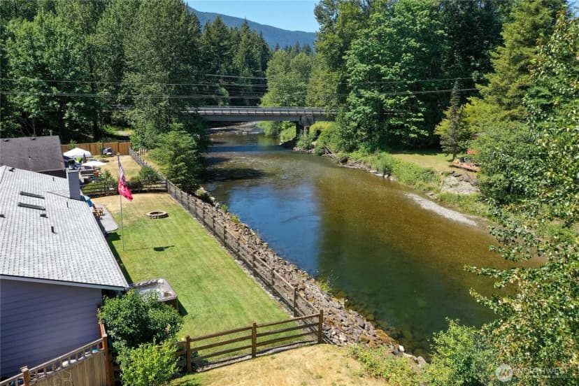 Property photo for 14844 437th Place Se, North Bend photo 28