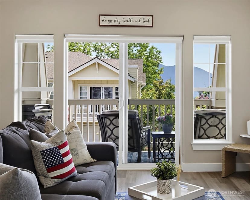 Property photo for 7705 Fairway Avenue Se #204, Snoqualmie photo 3