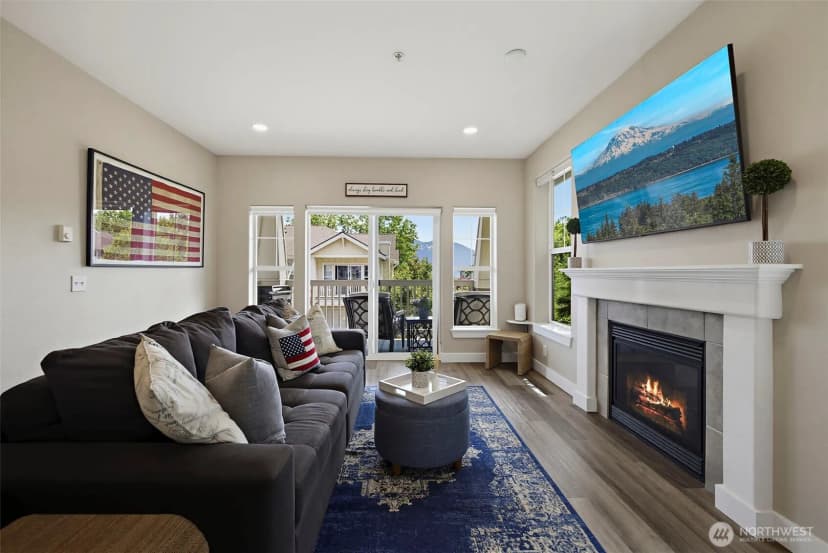 Property photo for 7705 Fairway Avenue Se #204, Snoqualmie photo 7