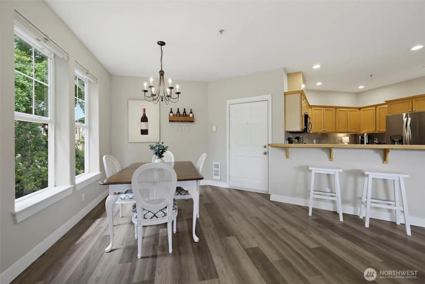 Property photo for 7705 Fairway Avenue Se #204, Snoqualmie photo 9