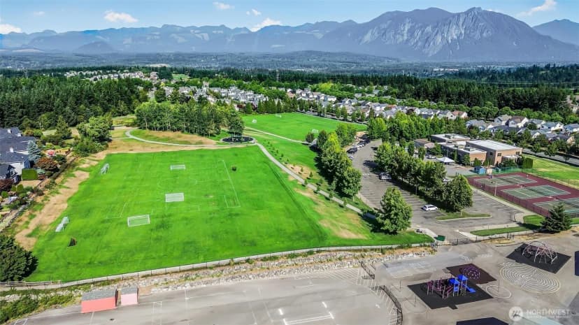Property photo for 7705 Fairway Avenue Se #204, Snoqualmie photo 40