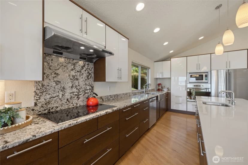 Property photo for 70 Hewitt Drive Steilacoom, Steilacoom photo 15
