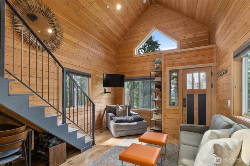 Property photo for 990 Fawn Road, Cle Elum photo 5