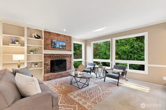Property photo for 25827 Ne 9th Street, Sammamish photo 5