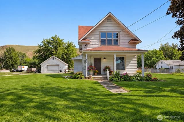Property photo for 873 1st Avenue S, Okanogan