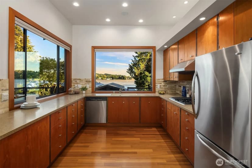 Property photo for 10929 Se Lake Road, Bellevue photo 30