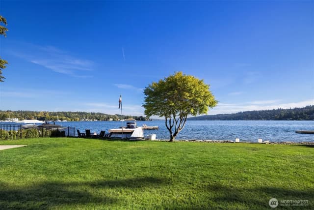 Property photo for 10929 Se Lake Road, Bellevue photo 3