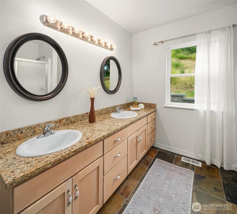 Property photo for 10420 Sw 230th Street, Vashon photo 25
