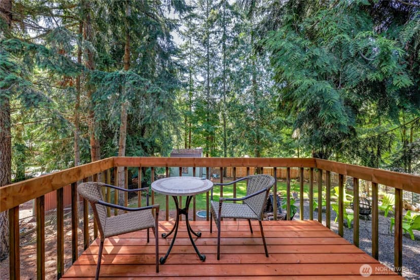 Property photo for 8210 University Point Circle Ne, Bremerton photo 24