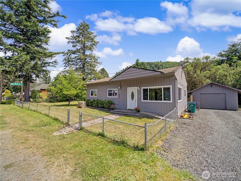 Property photo for 35314 312th Way Se, Enumclaw photo 2
