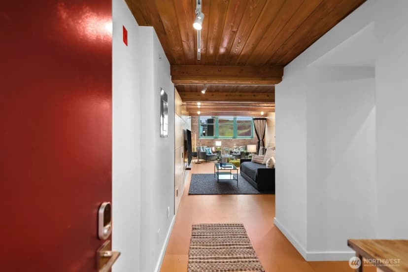 Property photo for 66 Bell Street #303, Seattle photo 2