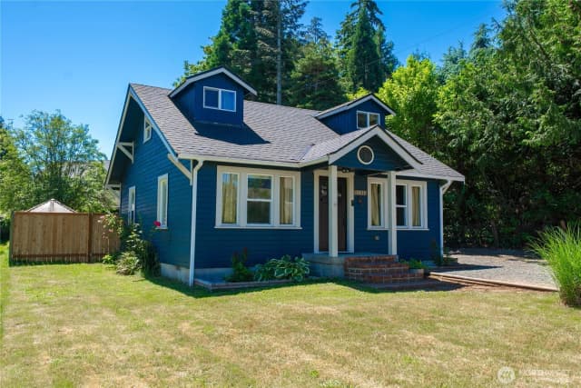 Property photo for 10839 Se 170th Street, Renton