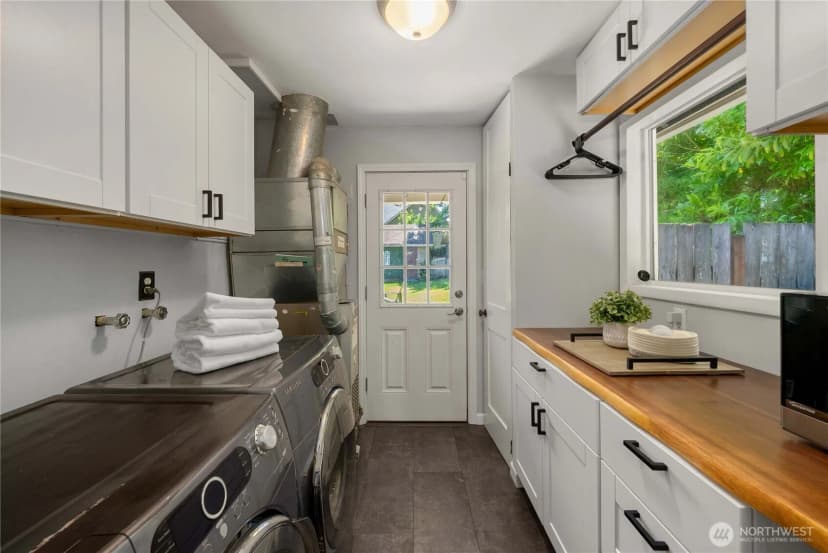 Property photo for 10839 Se 170th Street, Renton photo 12