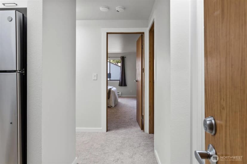 Property photo for 710 N 160th Street #b307, Shoreline photo 22