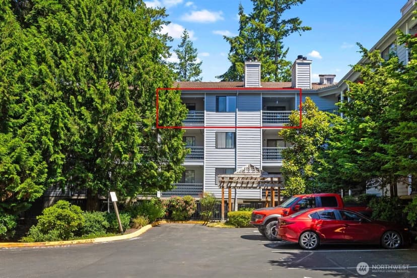 Property photo for 710 N 160th Street #b307, Shoreline photo 28