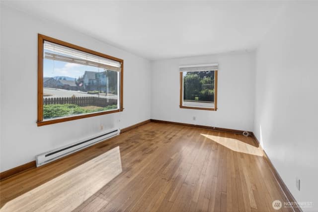 Property photo for 1039 W Sixth Street, Port Angeles photo 5
